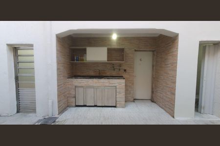 Área externa de casa para alugar com 2 quartos, 125m² em Jardim Japao, São Paulo