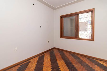 Quarto 2 de casa à venda com 2 quartos, 125m² em Santo Antônio, Porto Alegre