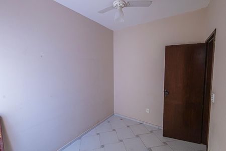 Quarto 2 de apartamento para alugar com 2 quartos, 60m² em Castelo, Belo Horizonte