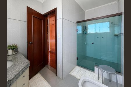Casa à venda com 400m², 4 quartos e sem vaga Casa à venda com 400m², 4 quartos e sem vagaBanheiro