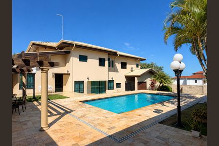 Área externa de casa à venda com 4 quartos, 400m² em Parque das Universidades, Campinas