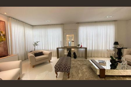 Casa à venda com 5 quartos, 360m² em Condominio Residencial Terras do Oriente, Valinhos