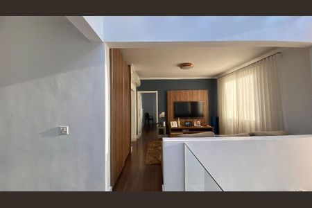 Casa à venda com 360m², 5 quartos e 6 vagas