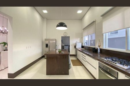 Casa à venda com 5 quartos, 360m² em Condominio Residencial Terras do Oriente, Valinhos