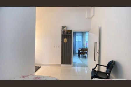 Casa à venda com 360m², 5 quartos e 6 vagas