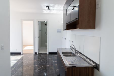 Sala - Cozinha de apartamento para alugar com 2 quartos, 32m² em Jardim Peri Peri, São Paulo