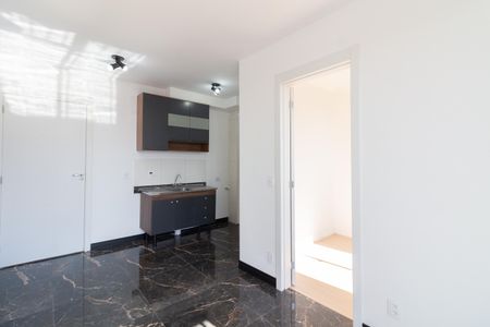 Sala - Cozinha de apartamento para alugar com 2 quartos, 32m² em Jardim Peri Peri, São Paulo