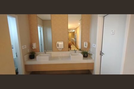 Foto 13 de apartamento à venda com 2 quartos, 87m² em Vila Guilhermina, São Paulo