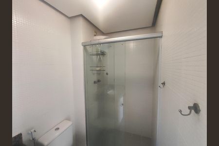 Apartamento para alugar com 77m², 2 quartos e 1 vaga