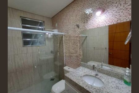 Casa à venda com 3 quartos, 180m² em Encantado, Rio de Janeiro