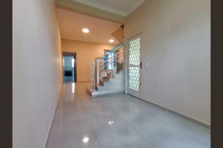 Casa à venda com 3 quartos, 180m² em Encantado, Rio de Janeiro