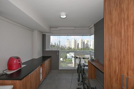 Apartamento para alugar com 67m², 2 quartos e 1 vagaVaranda