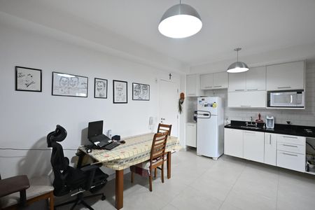 Apartamento para alugar com 67m², 2 quartos e 1 vagaSala