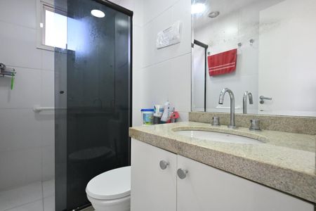 Apartamento para alugar com 67m², 2 quartos e 1 vagaBanheiro Suíte 