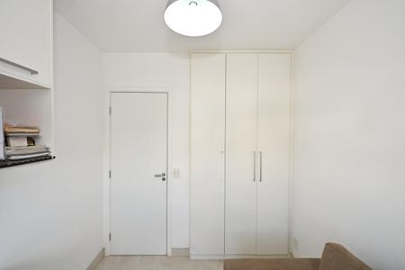 Apartamento para alugar com 67m², 2 quartos e 1 vagaQuarto