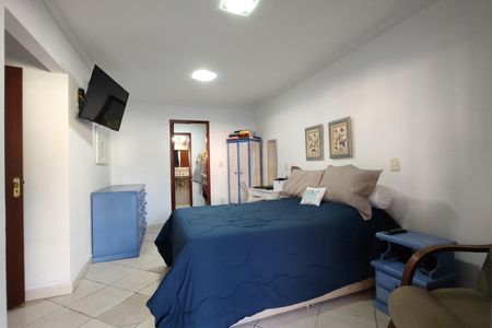 Casa de condomínio à venda com 300m², 3 quartos e 2 vagas Casa de condomínio à venda com 300m², 3 quartos e 2 vagasQuarto 1 - Suíte