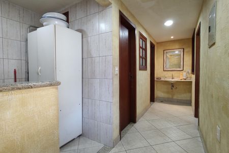 Casa de condomínio à venda com 300m², 3 quartos e 2 vagas Casa de condomínio à venda com 300m², 3 quartos e 2 vagasLavanderia