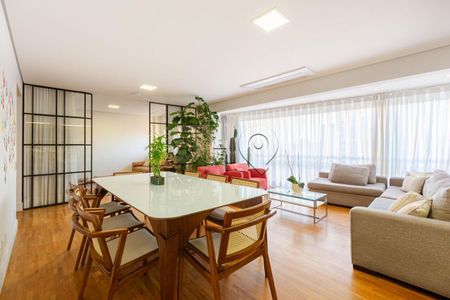 Apartamento à venda com 4 quartos, 172m² em Vila Romana, São Paulo