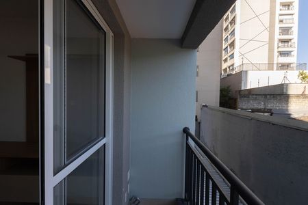 Varanda  de apartamento para alugar com 1 quarto, 30m² em Vila Gustavo, São Paulo
