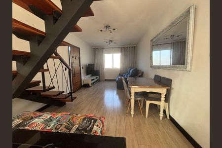 Casa à venda com 59m², 2 quartos e 2 vagas Casa à venda com 59m², 2 quartos e 2 vagasSala