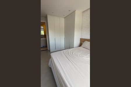 Quarto 1 de apartamento à venda com 2 quartos, 58m² em Ipanema, Porto Alegre
