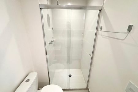 Banheiro de apartamento para alugar com 2 quartos, 71m² em Vila Guilhermina, São Paulo