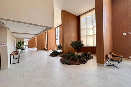 Apartamento para alugar com 71m², 2 quartos e 1 vaga Apartamento para alugar com 71m², 2 quartos e 1 vagaHall de entrada