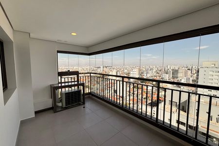 Apartamento para alugar com 71m², 2 quartos e 1 vaga Apartamento para alugar com 71m², 2 quartos e 1 vagaVaranda