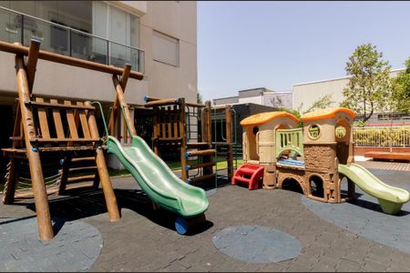 Apartamento à venda com 2 quartos, 87m² em Vila Anastácio, São Paulo