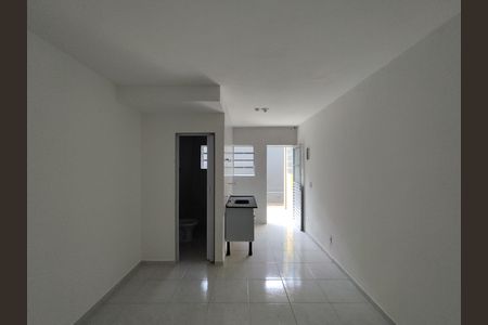Studio para alugar com 24m², 1 quarto e sem vaga Studio para alugar com 24m², 1 quarto e sem vagaKitnet