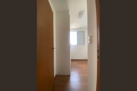 Apartamento à venda com 2 quartos, 38m² em Lapa de Baixo, São Paulo