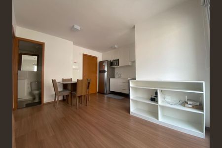 Apartamento à venda com 2 quartos, 38m² em Lapa de Baixo, São Paulo