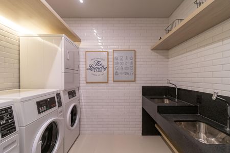 Studio para alugar com 22m², 1 quarto e sem vaga Studio para alugar com 22m², 1 quarto e sem vagaÁrea comum - Lavanderia