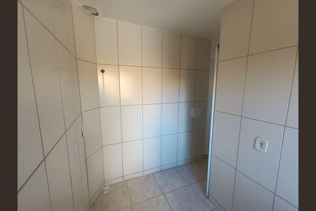 Cozinha de kitnet/studio para alugar com 1 quarto, 30m² em Extensão Serramar, Rio das Ostras