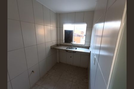Studio de kitnet/studio para alugar com 1 quarto, 30m² em Extensão Serramar, Rio das Ostras