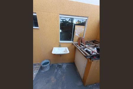 Área de serviço de kitnet/studio para alugar com 1 quarto, 30m² em Extensão Serramar, Rio das Ostras