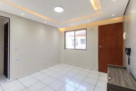 Sala de apartamento para alugar com 2 quartos, 45m² em Jardim Marilu, São Paulo