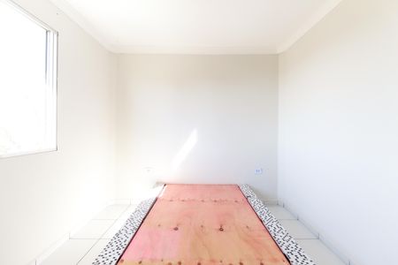 Quarto 2 de apartamento para alugar com 2 quartos, 45m² em Jardim Marilu, São Paulo