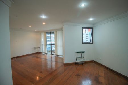 Apartamento para alugar com 3 quartos, 160m² em Vila Regente Feijó, São Paulo