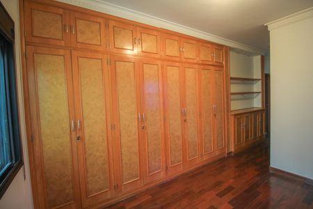 Suíte de apartamento para alugar com 3 quartos, 160m² em Vila Regente Feijó, São Paulo