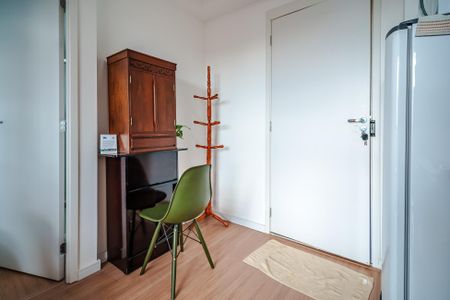 Cozinha de kitnet/studio para alugar com 1 quarto, 25m² em Vila Butantã, São Paulo