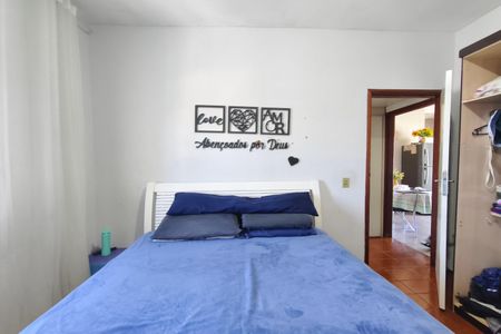 Casa à venda com 239m², 2 quartos e 2 vagas Casa à venda com 239m², 2 quartos e 2 vagasQuarto 3
