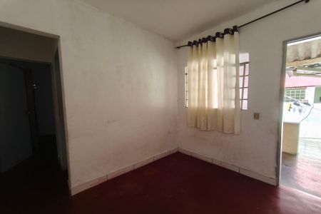 Casa à venda com 239m², 2 quartos e 2 vagas Casa à venda com 239m², 2 quartos e 2 vagasCasa 2 - Sala