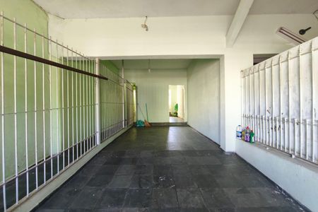 Quintal de casa à venda com 2 quartos, 239m² em Jardim Santa Lúcia, Campinas