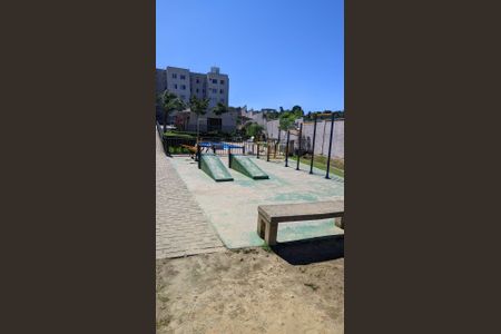 Apartamento para alugar com 43m², 2 quartos e 1 vaga Apartamento para alugar com 43m², 2 quartos e 1 vagaÁrea comum - Playground