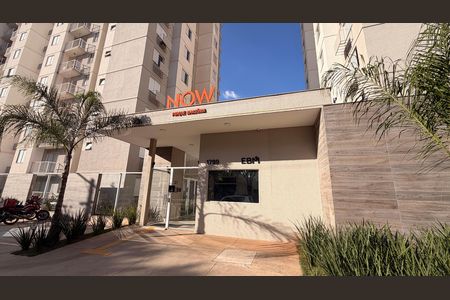 Fachada do Prédio de apartamento para alugar com 2 quartos, 43m² em Parque Amazonia, Goiânia