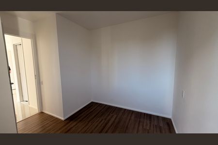 Quarto 2 de apartamento para alugar com 2 quartos, 43m² em Parque Amazonia, Goiânia