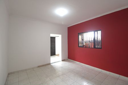 Casa para alugar com 95m², 2 quartos e 1 vagaQuarto