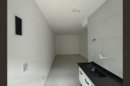 Studio para alugar com 24m², 1 quarto e sem vaga Studio para alugar com 24m², 1 quarto e sem vagaKitnet