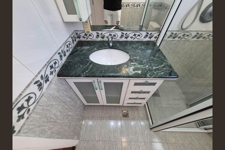 Apartamento à venda com 88m², 3 quartos e 1 vagaBANHEIRO